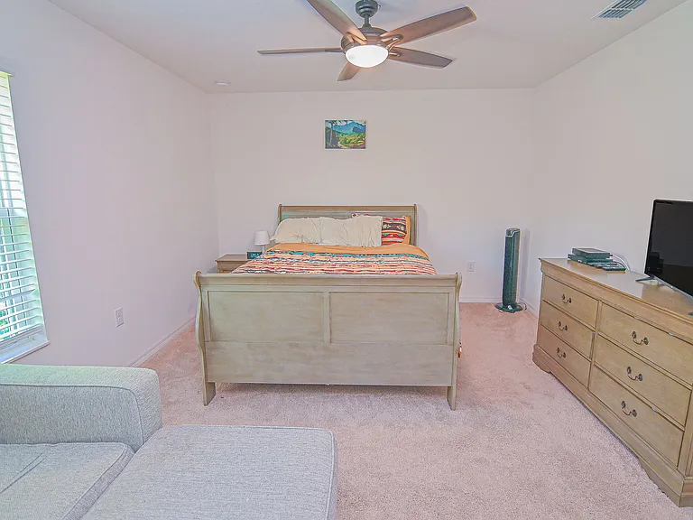 695 Bay Leaf Dr #MAIN — Photo 12