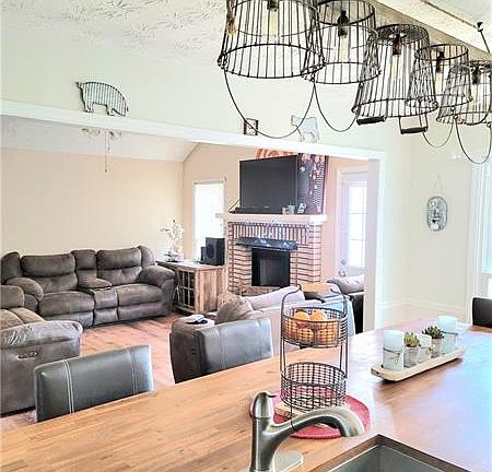 5th image of 87 Lee Rd #556