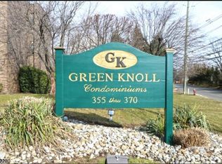 365 River Rd APT A, Nutley, NJ 07110