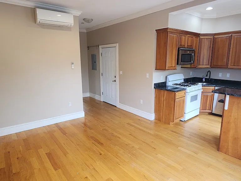 681 Tremont St #3 — Photo 7