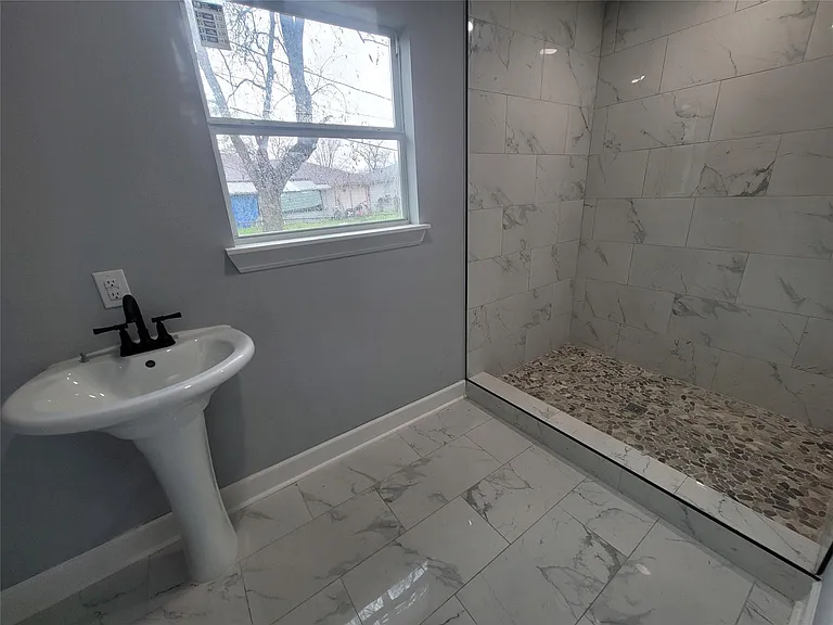 4859 Bellnole Dr — Photo 18