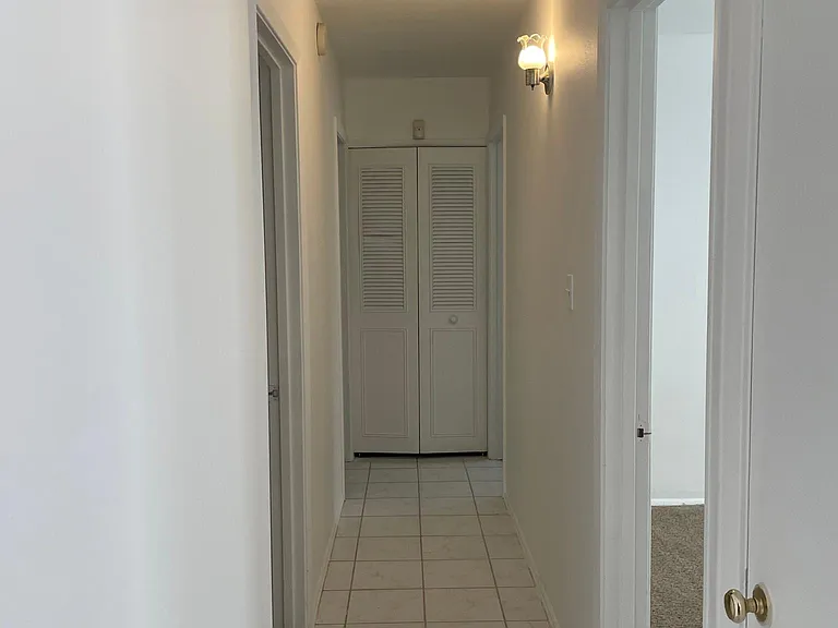 5239 Round Table Dr — Photo 11