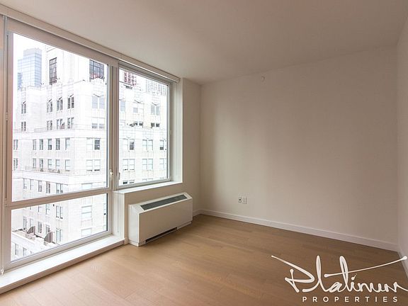 3rd image of 180 Water St APT 2102