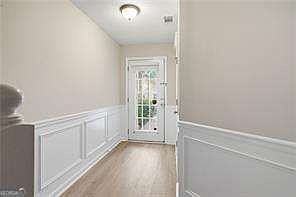 2nd image of 139 Hidden Creek Dr