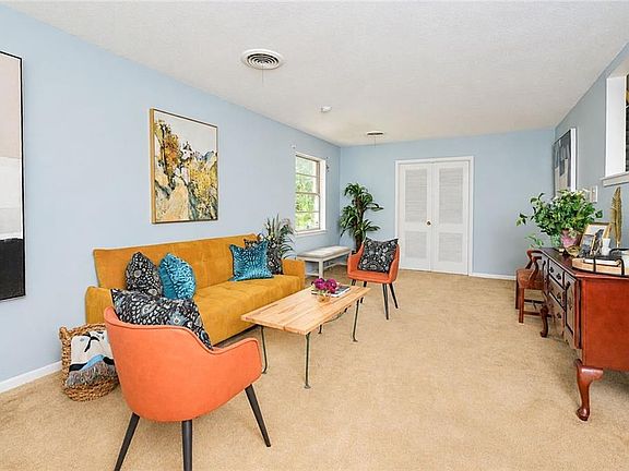 4th image of 2349 Easter Ln