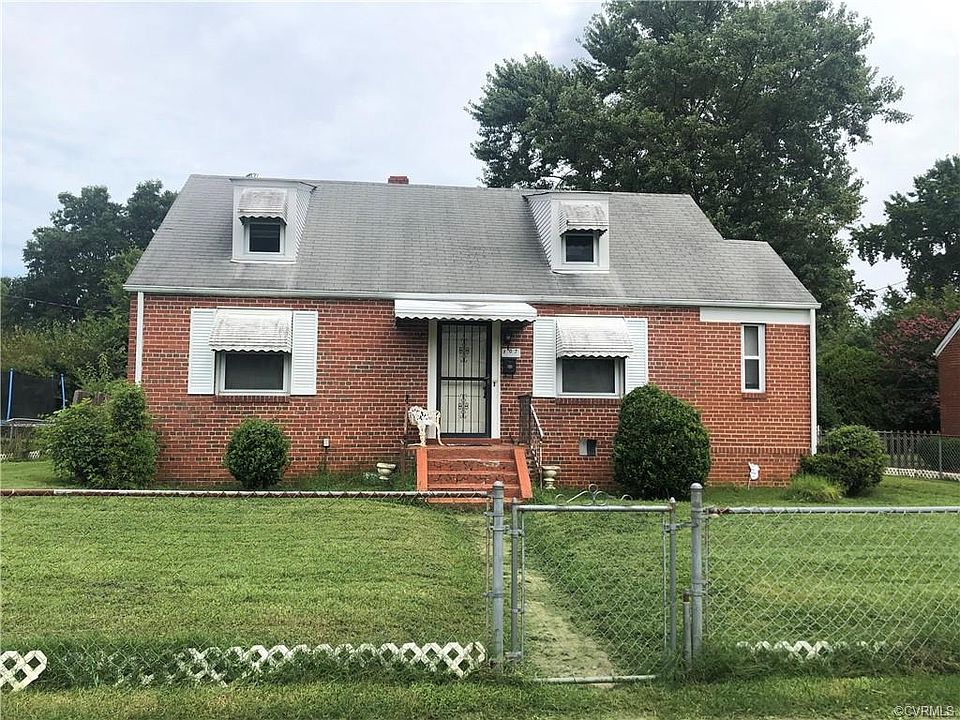 1st image of 107 E 37th St
