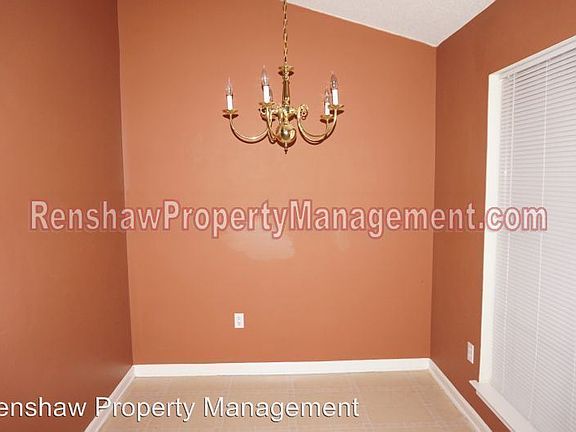 5th image of 5319 Russell Dr