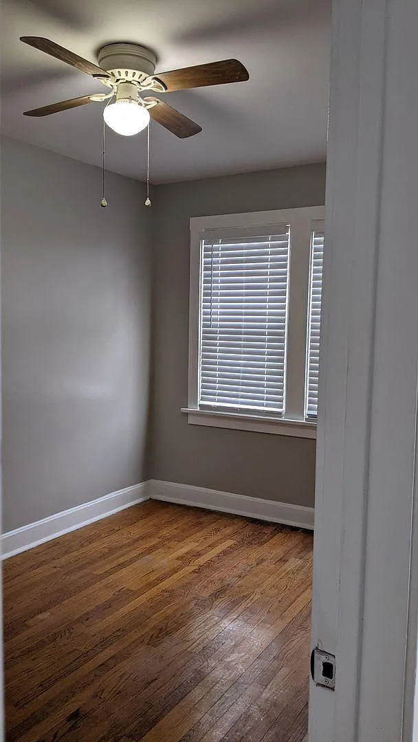 2507 North Lotus Avenue #1R — Photo 3