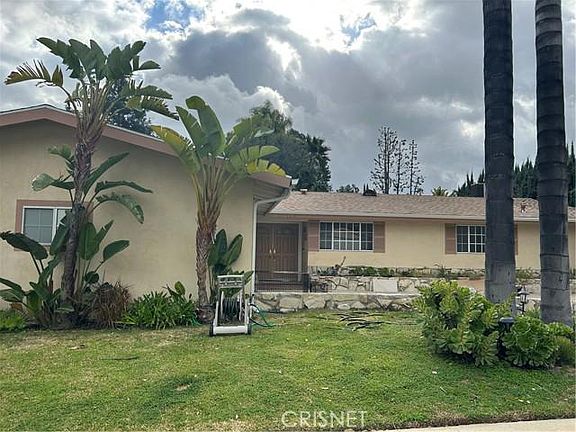 4th image of 20828 Tiara St