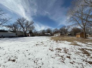 917 Lulu St, Augusta, KS 67010