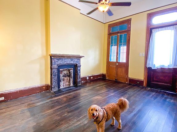 3rd image of 2033 Burgundy St