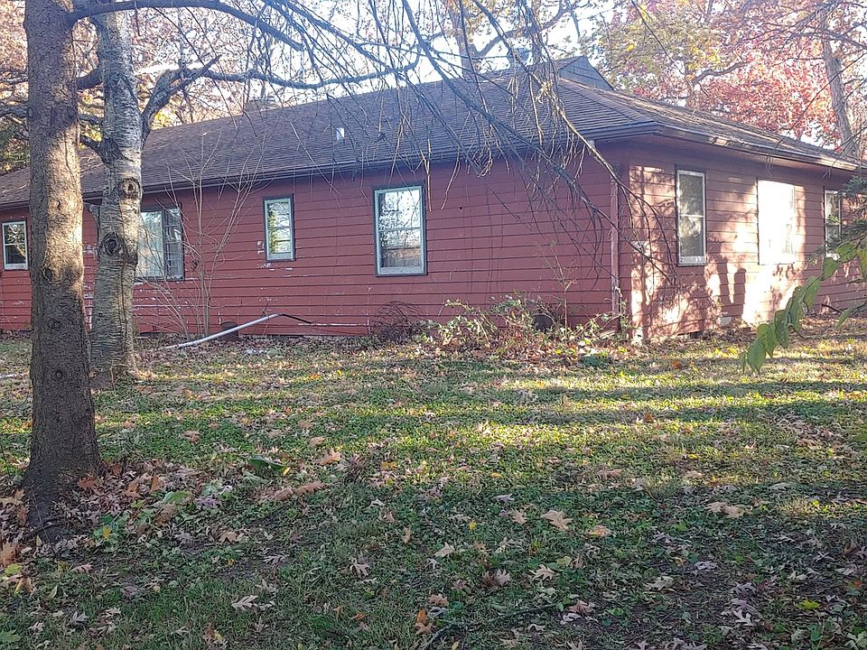 2nd image of 1046 Donna Dr