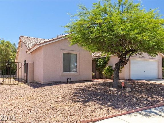 2nd image of 703 Carlitos Ave