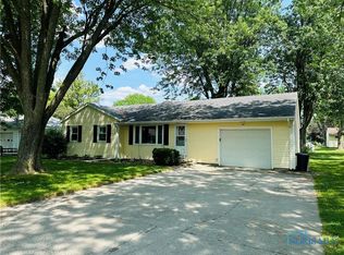 107 Short St, West Unity, OH 43570