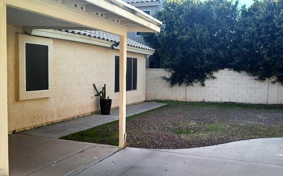3rd image of 1402 W Mountain Sky Ave