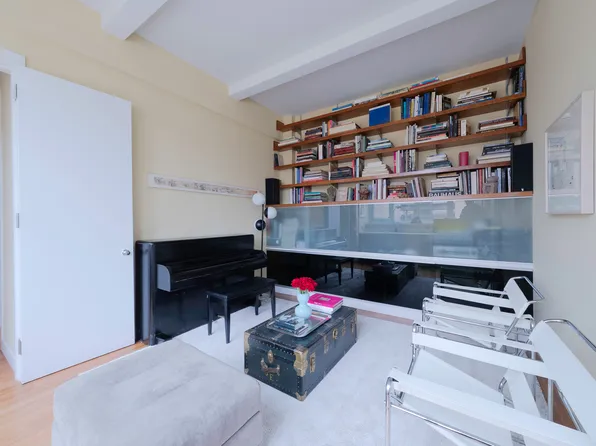 225 East 79th Street image 9 of 23