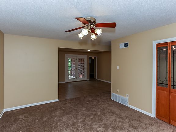5th image of 2311 Coral Hills Dr