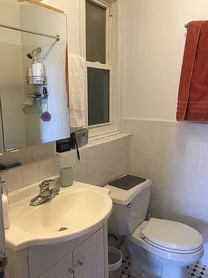 Rented by Georgine Podhorsky, LREB | media 56