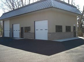 2nd image of 1012 E Unaka Ave