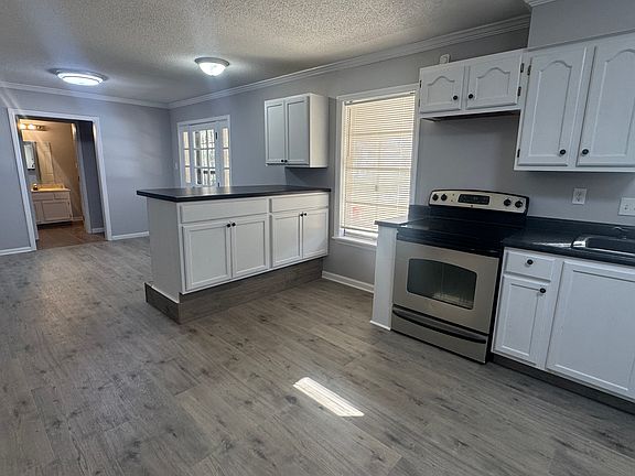 4th image of 1869 Coral Hills Dr