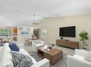 2475 NW 92nd Ave, Coral Springs, FL 33065