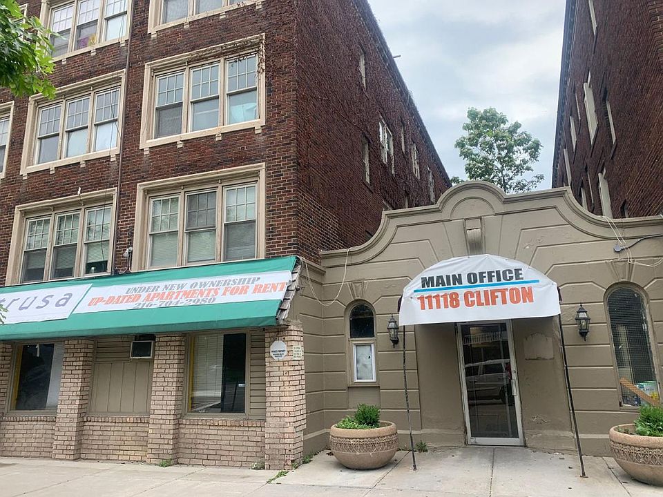 1st image of 11118 W Clinton Ave #105