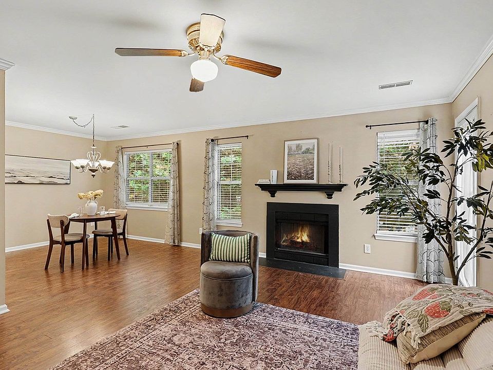 1st image of 2217 New Garden Rd APT C