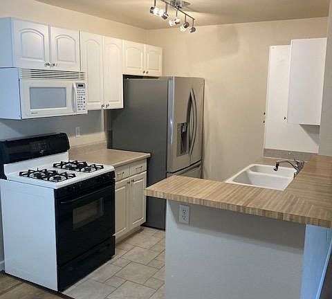4th image of 26200 Redlands Blvd #138