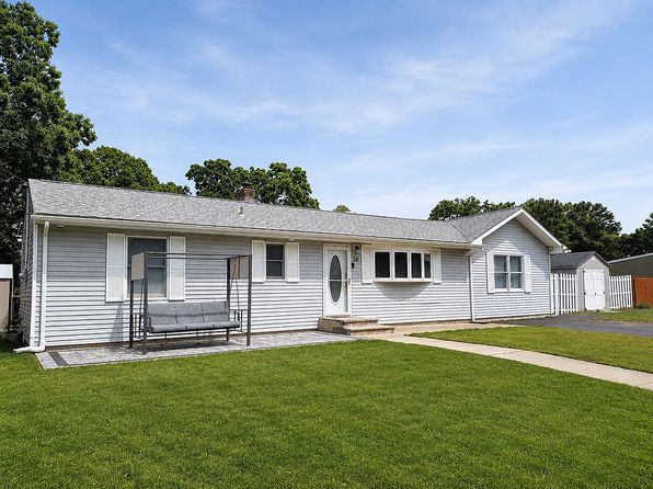 20 Western Dr