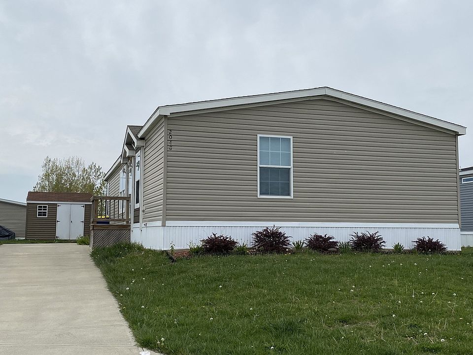 1st image of 225 Pebble Creek Dr #270