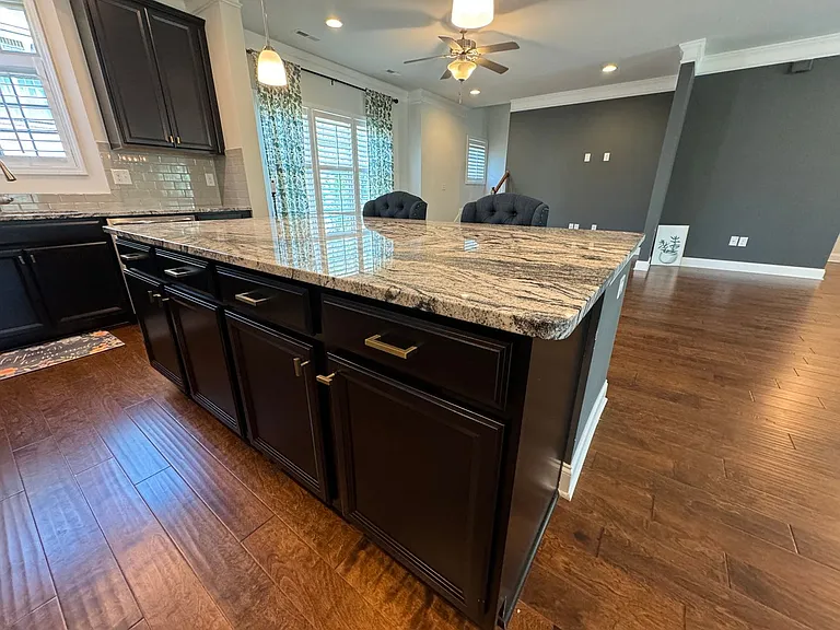 323 View Dr — Photo 14