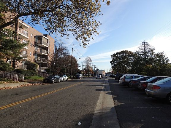 4th image of 100 Brooklyn Ave APT 3E