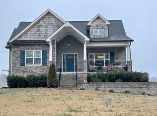 835 Arnold Rd, White Bluff, TN 37187