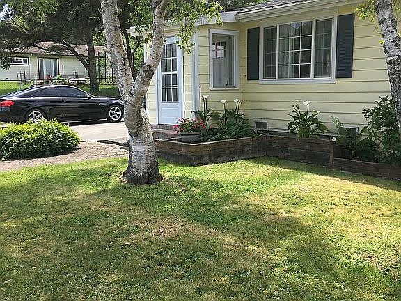 2nd image of 1444 Breen St