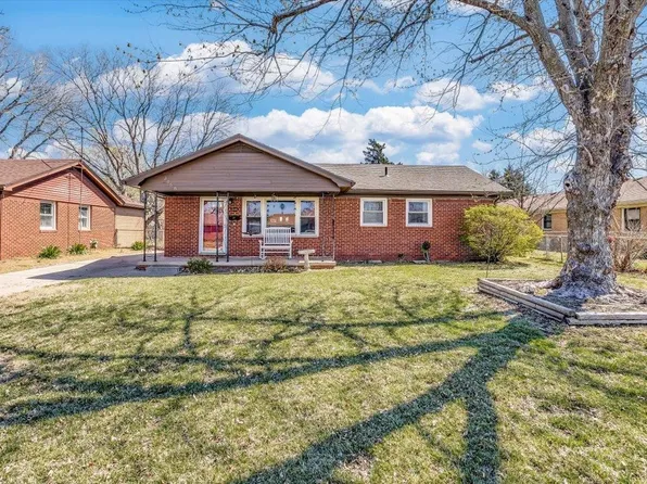 3158 S Bonn Ave, Wichita, KS 67217