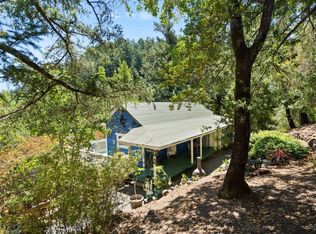 35 E Cintura Ave, Lagunitas, CA 94938