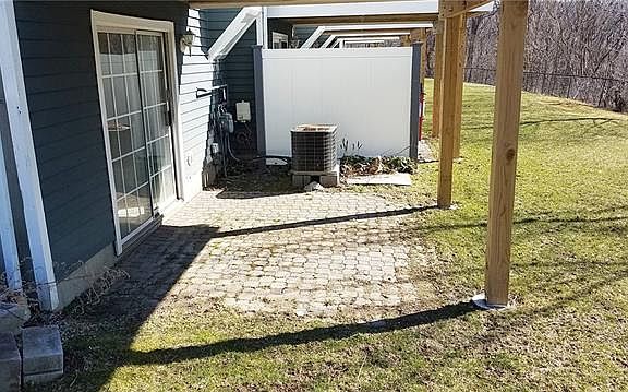 5th image of 1206 Scarborough Dr