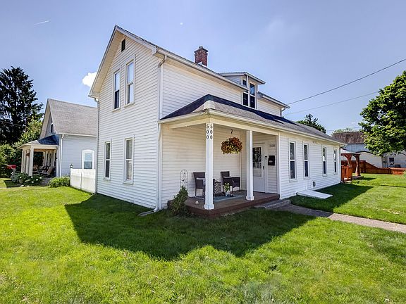 2nd image of 500 Oak St