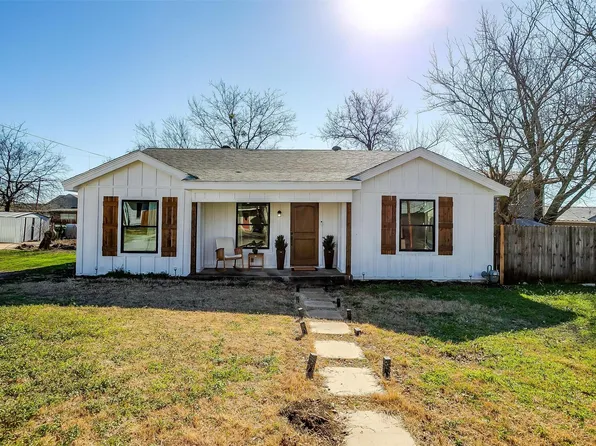 109 S Coleman, Godley, TX 76044