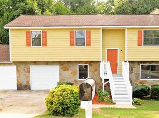 355 Lori Ln, Riverdale, GA 30296