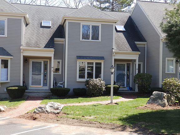 3rd image of 92 Old Quarry Dr