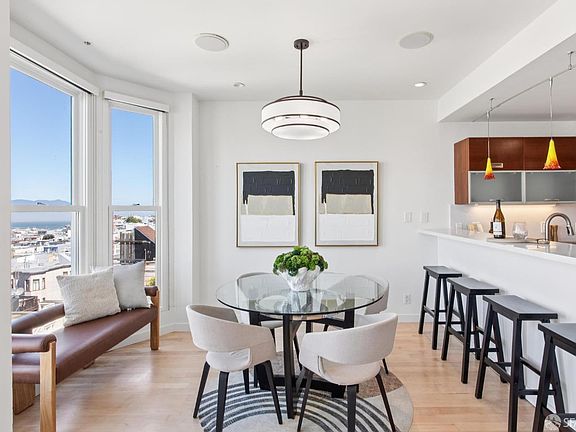 2nd image of 12 Reno Pl