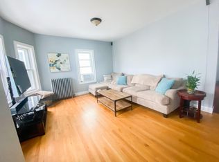 5 Maverick St, Chelsea, MA 02150