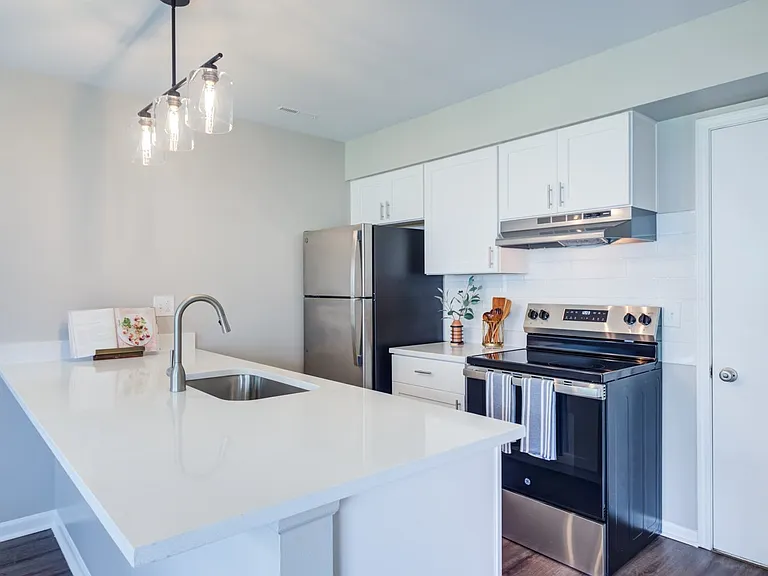 Haven on Long Grove — Photo 21