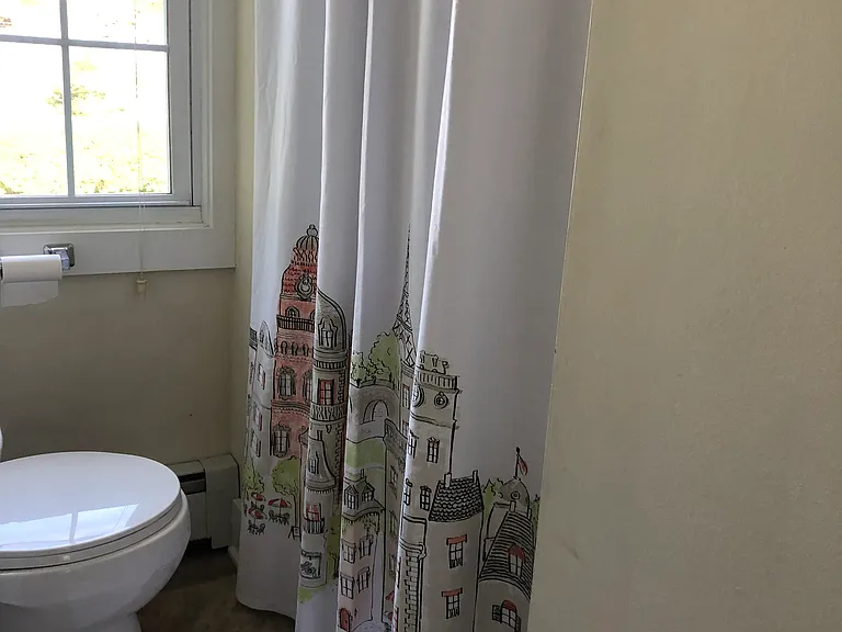25 Pearl St #2 — Photo 11