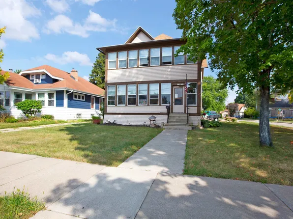 330 E Irving Ave, Oshkosh, WI 54901