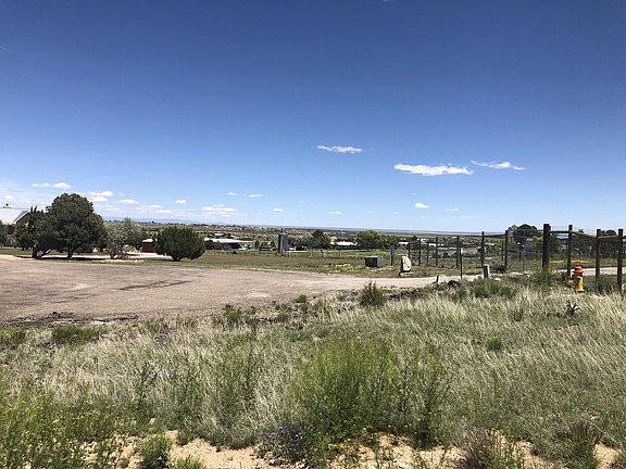 3rd image of 17 Abajo Ct