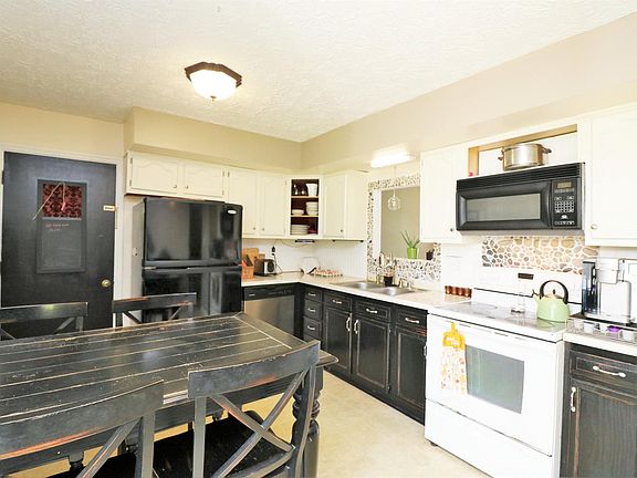 5th image of 3474 Ipswich Ct