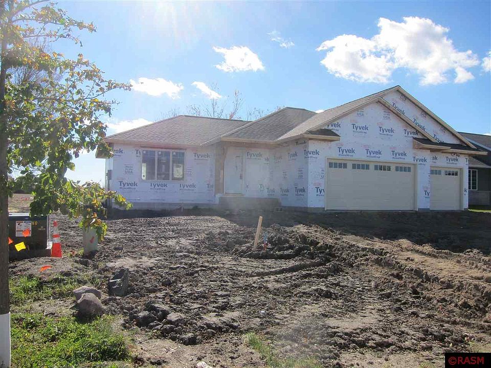 1st image of 209 Torrey Pines Dr