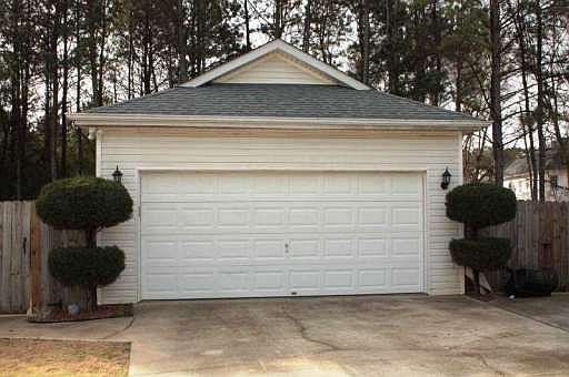 2nd image of 73 Chesterfield Dr